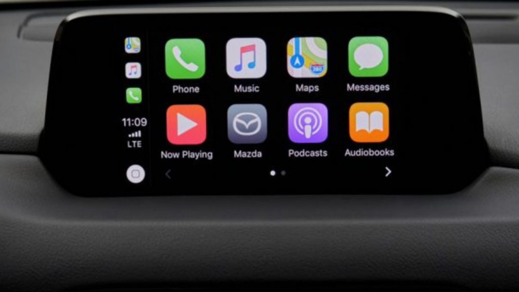How Does The Apple CarPlay work